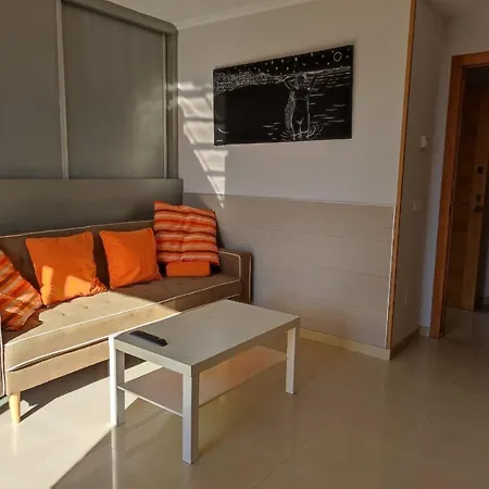 Residencial Cabodeiro Apartment *